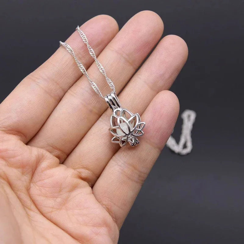 Luminous Exquisite Glowing in The Dark Minimalist Moon Lotus Flower Shaped Pendant Charm Necklace Women Hip Hop Punk Jewelry