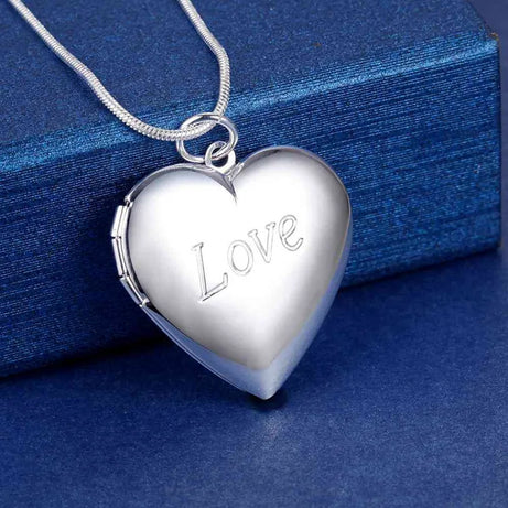 Sterling Silver Seashell Photo Frame Pendant Snake Chain Necklace