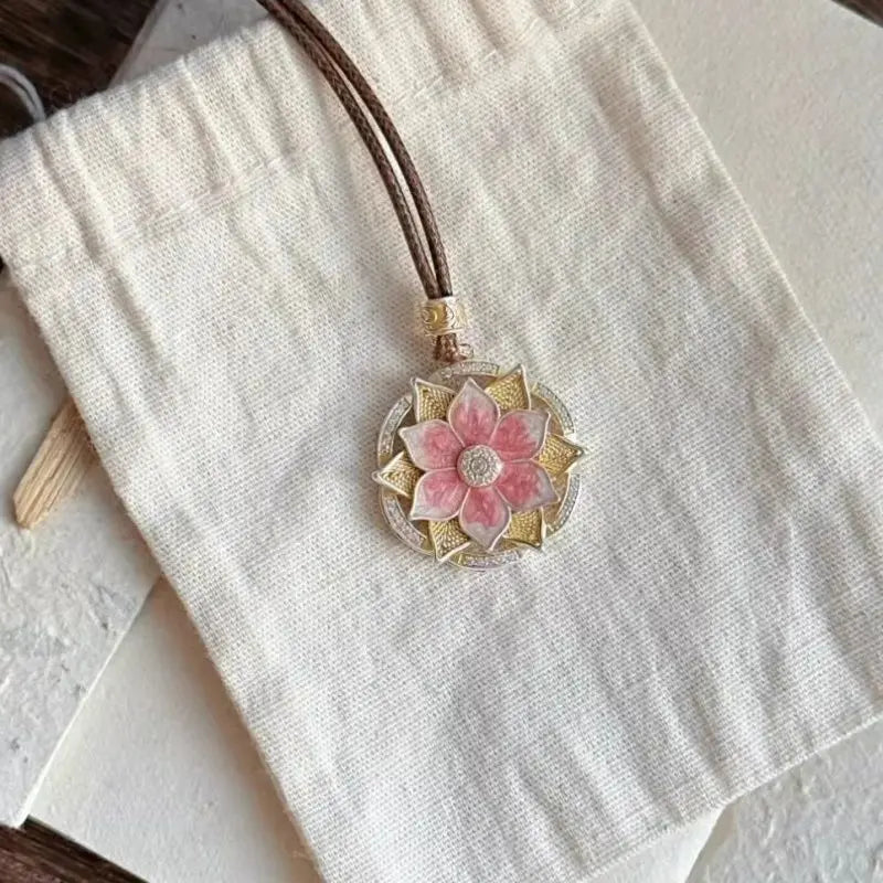 Metal Lotus Pendant Necklace for Women's Retro Chinese Style Jewelry