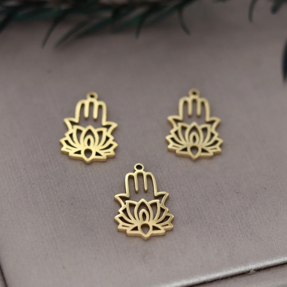 3pcs Glasses Charms DIY Earring Necklace Bracelet Unicycle Love House Hamsa Hand Lotus Flower Pendant For Jewelry Making