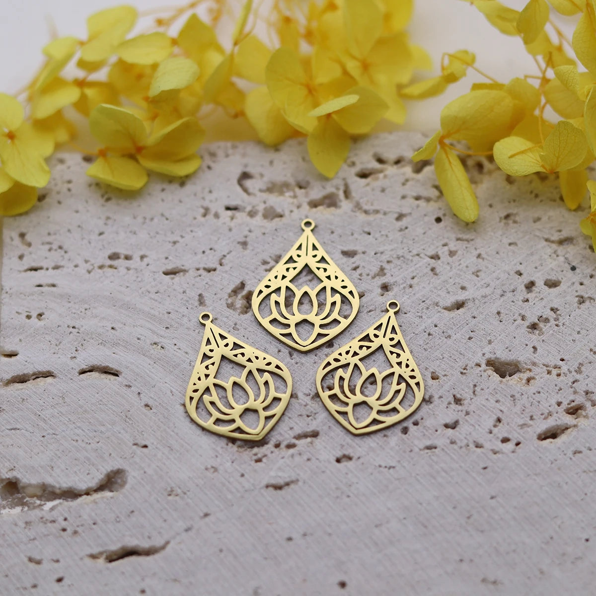 3PCS DIY Amulet Lotus Flower Yogo Buddha Stainless Steel Pendant Charm For Jewelry Making Necklace Religion Crescent diy Supplie