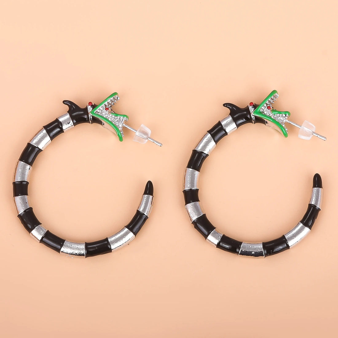 Gothic Style Harong Halloween Beetlejuice Hoop Earring for Women Beetle Sandworm Creepy Chunky Jewelry Cosplay Props Accessories - Charlie Dolly