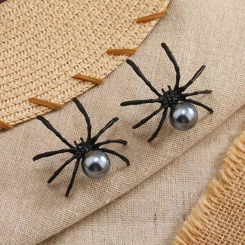 Halloween Dark Vintage Black Spider Earrings For WomenAlloy Pearl Simple Personality Jewelry Puncture Ear Studs Holiday Gifts - Charlie Dolly