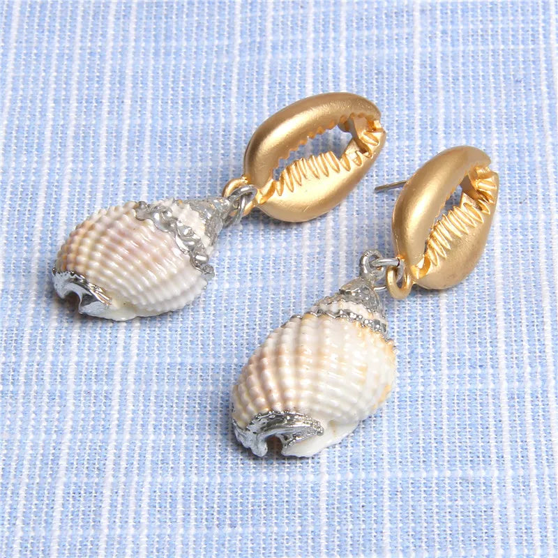 New In Natural Shell Sea Scallop Drop Earrings Boho Shell Drop Earrings for Women Femal Sea Beach Earrings Summer Jewelry Gifts