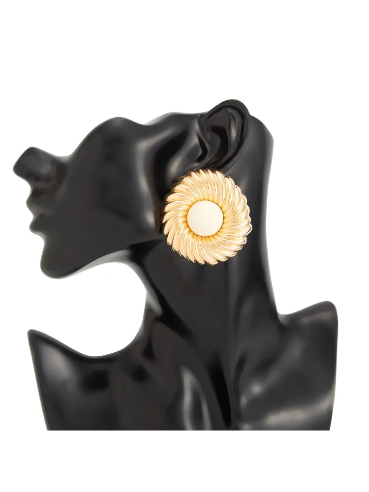 New Trendy Geometric Big Spiral Stud Earrings Women Boho Inlaid Resin Acrylic Beads Earrings Vacation Jewelry Accessories