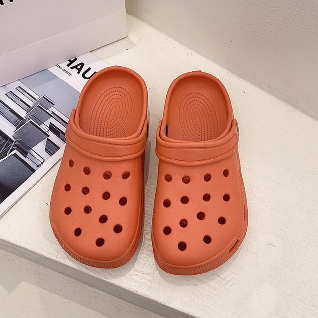 2023 Flat Garden DIY Croc Slippers Woman Beach Slipper Cute Cartoon Diamond Deco For Hole Shoes Antislip Thicken Shoes For Women - Charlie Dolly