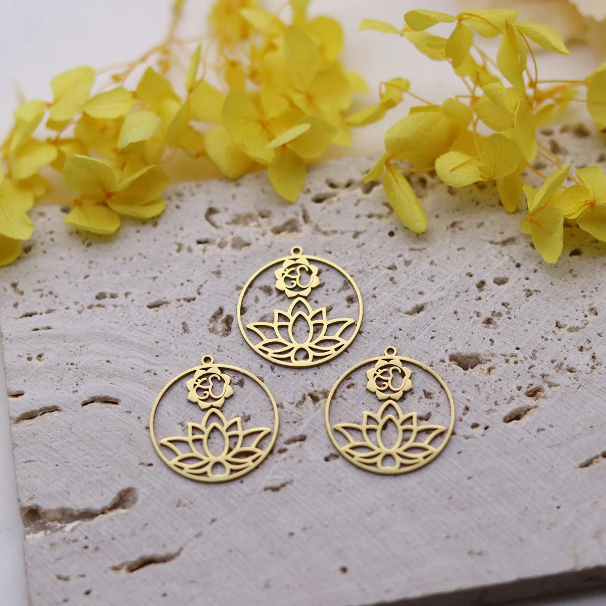 3PCS DIY Amulet Lotus Flower Yogo Buddha Stainless Steel Pendant Charm For Jewelry Making Necklace Religion Crescent diy Supplie