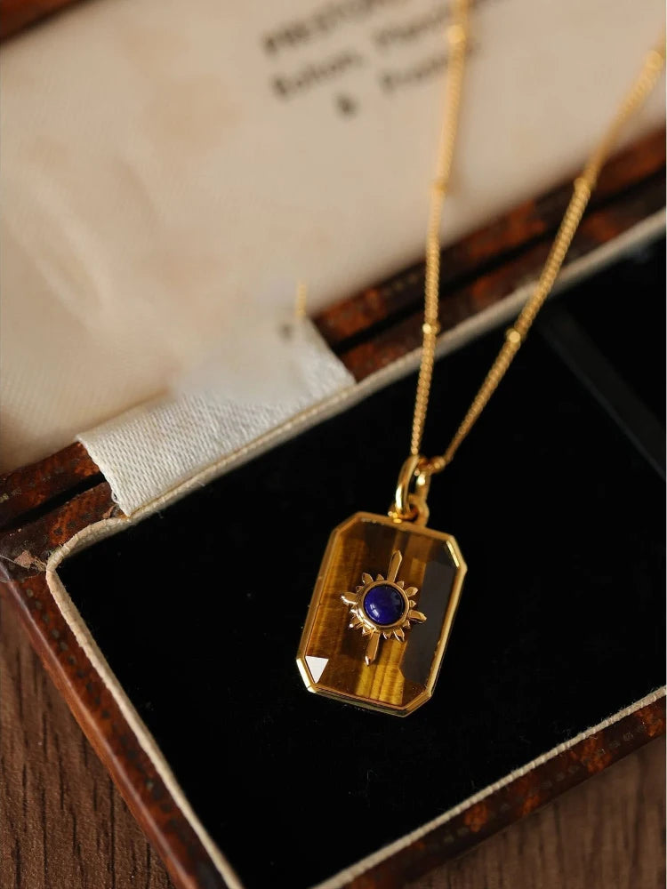 Creative Design Retro Tiger Eye Stone Necklace for Women  Unique Simplicity Light Luxury lapis lazuli Blue Collar Chain Jewelry