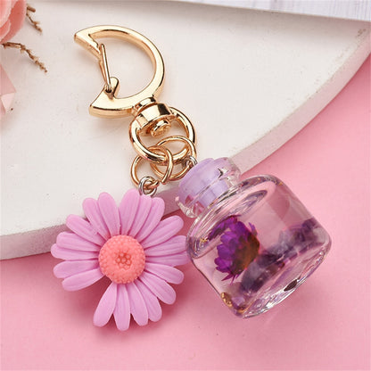 Small Chrysanthemum Key Chain Personalized Moon Button Fashion Keychains For Women Charm Keychain Girl Bag Pendant Keyring Gifts