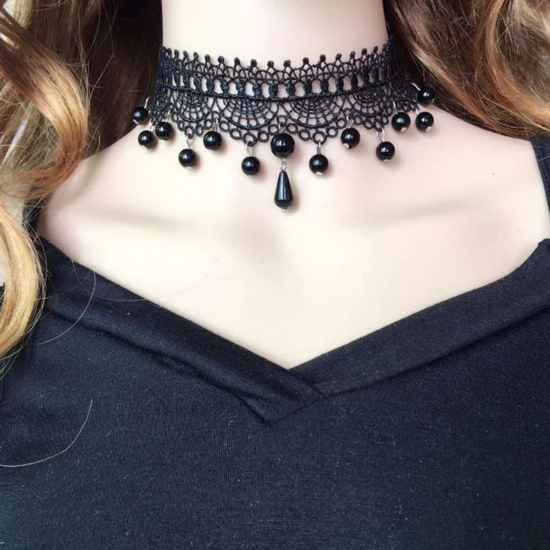Halloween Choker Necklace for Women Rhinestone Pendant Lace Gothic Necklace for Steampunk Royal Court Vampire Costume Jewelry - Charlie Dolly