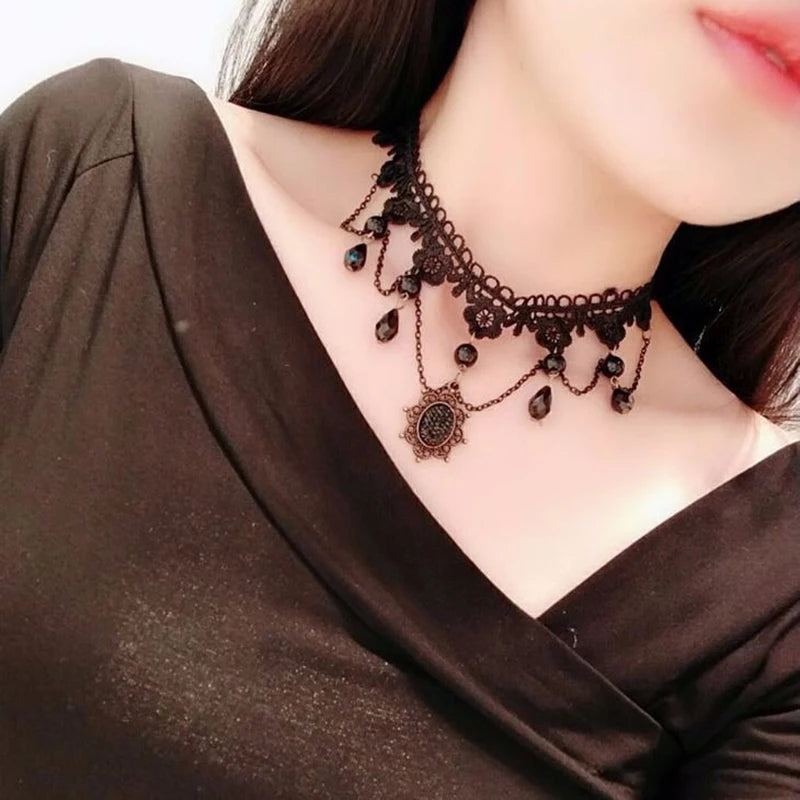 Halloween Choker Necklace for Women Rhinestone Pendant Lace Gothic Necklace for Steampunk Royal Court Vampire Costume Jewelry - Charlie Dolly