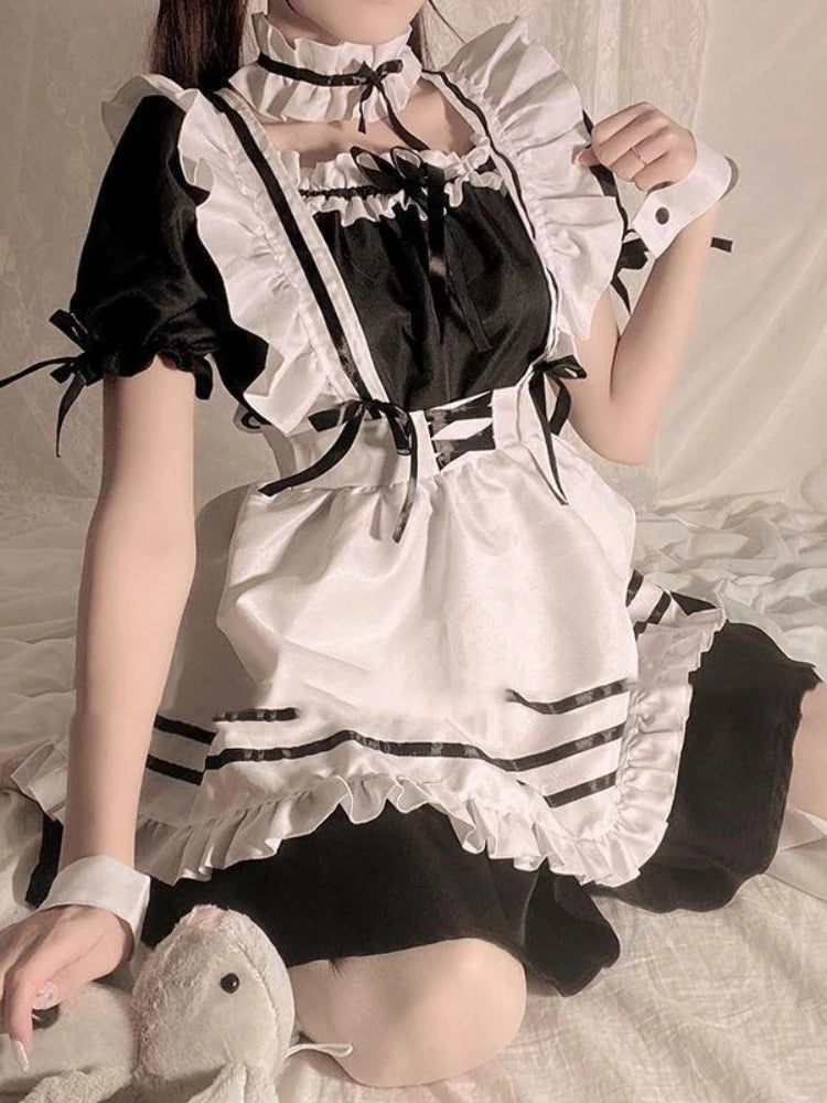 CP5XL Maid Lolita Chemise Cosplay Role Playing Costumes For Party Club Stage Apparel Bow Ties Ball Gowns Waitress Uniform Plus - Charlie Dolly