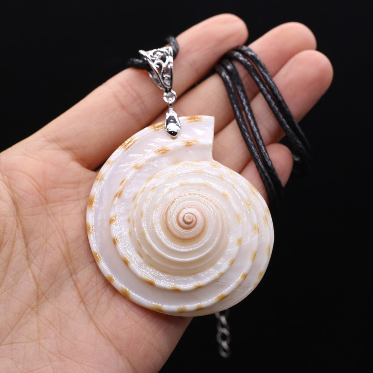 1PCS Vintage Exquisite Snail Pendant Natural Shell Conch DIY Jewelry Leather Rope Necklace Accessories Gift Wholesale - Charlie Dolly
