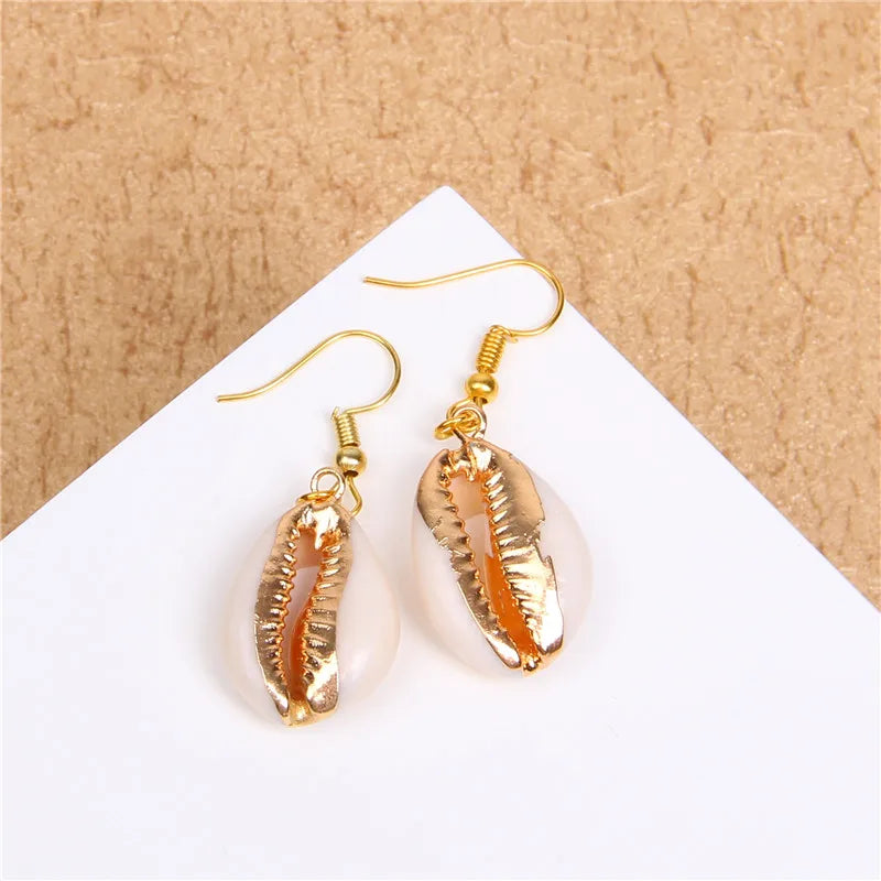 New In Natural Shell Sea Scallop Drop Earrings Boho Shell Drop Earrings for Women Femal Sea Beach Earrings Summer Jewelry Gifts