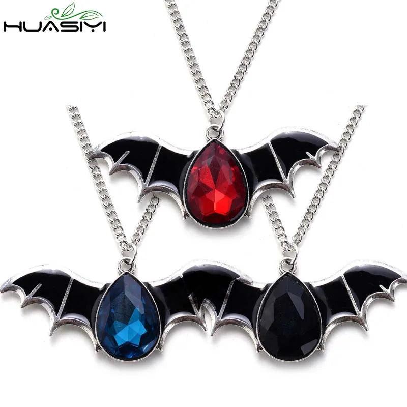 Gothic Vampire Bat Necklace for Women Girl Charms Punk Choker Chain Collar Party Cosplay Jewelry Goth Necklaces Halloween Gift