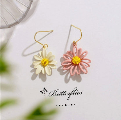 Pineapple Pearl Earrings French Retro High-quality Earrings Net Red Temperament Female  Wave Earrings Prevent Allergy