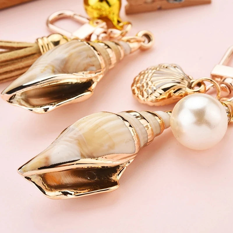 Women Bohemia Style Conch Keyrings With Pearl Shell Tassel Pendant Exquisite Bag Key Ring Ornaments Seaside Souvenir Small Gifts