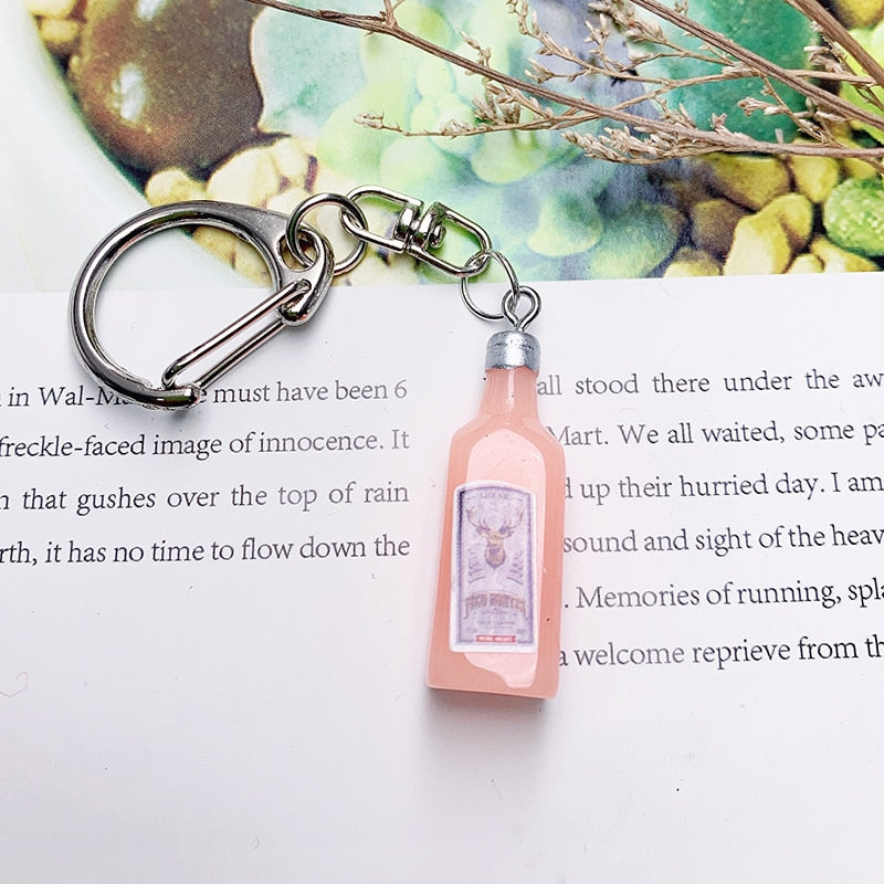 Wine Bottle Keychain Resin Simulation Mini Beer Cocktail Men Women Boyfriend Key Chain Alcohol Lovers Father's Day Gift - Charlie Dolly