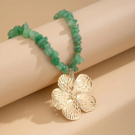 Boho Irregular Natural Stone Necklace For Women Exquisite Metal Flower Clavicle Chain Beach Party Jewelry Accessories Gift - Charlie Dolly