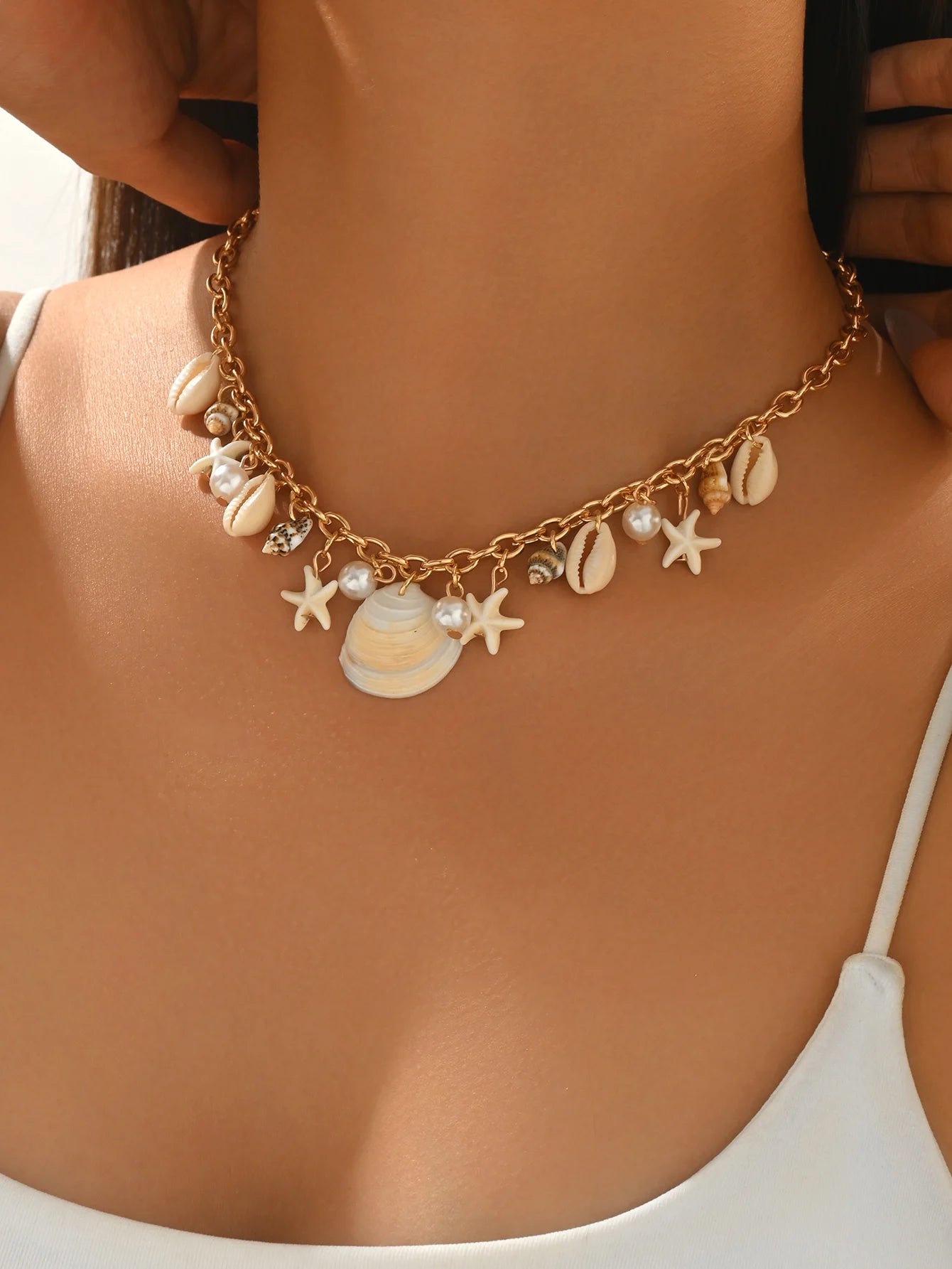 Women's Dainty Gold Choker Necklace Shell Cowrie Starfish Imitate Pearl Pendant Boho Summer Beach Vacation Daily Jewelry