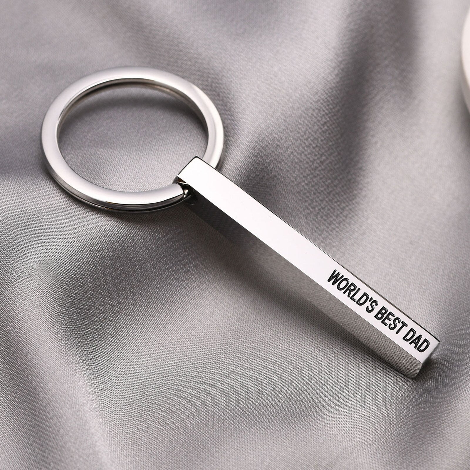 Customized SUPER DADDY Keychains for Men,Stainless Steel Vertical Bar Cuboid Keychain To Dad Drive Safe Gift to Family BFF - Charlie Dolly