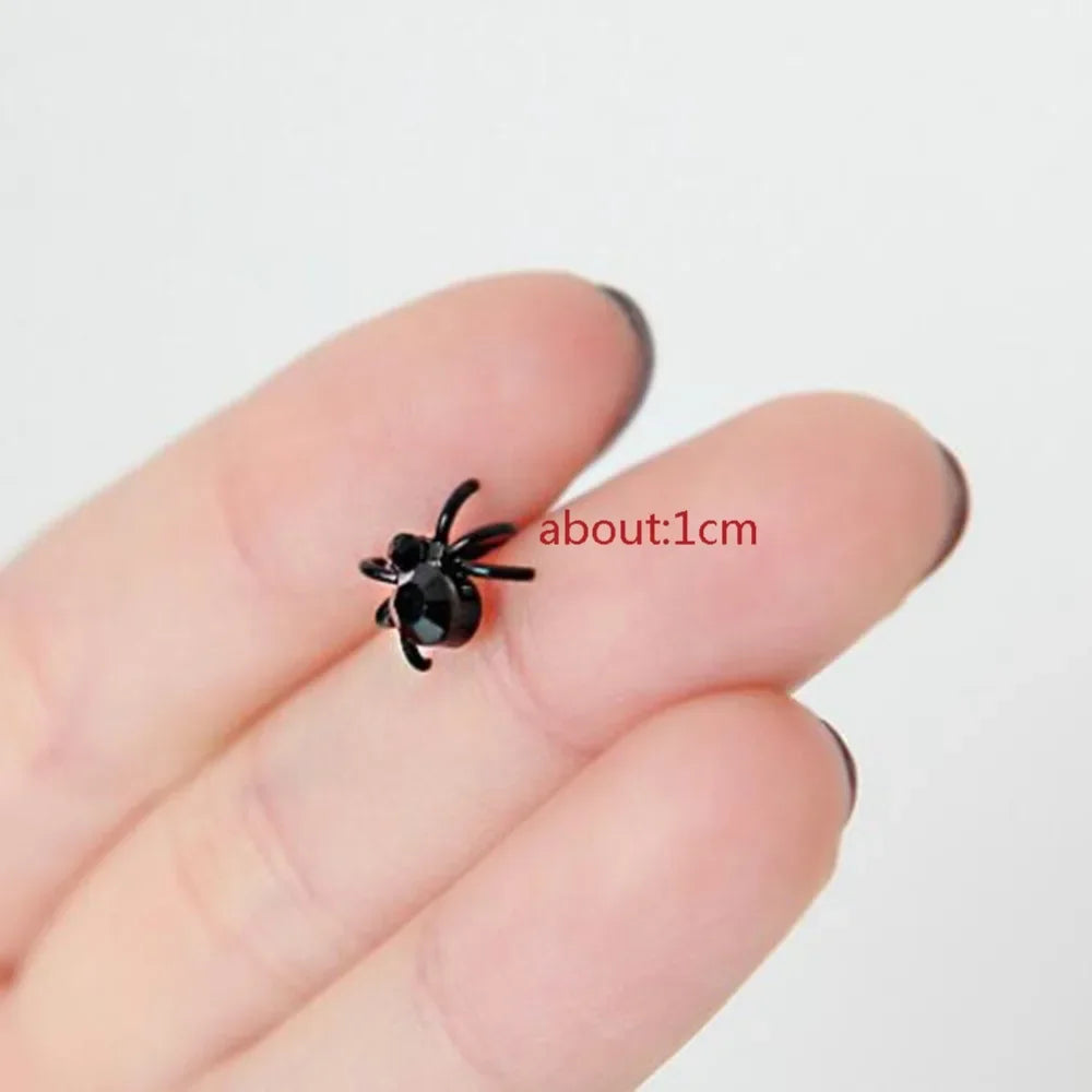 Simple Exquisite Black Spider Earrings for Men and Women Hip-hop Trend 3D Animal Halloween Jewelry Earrings Party Couple Jewelry - Charlie Dolly