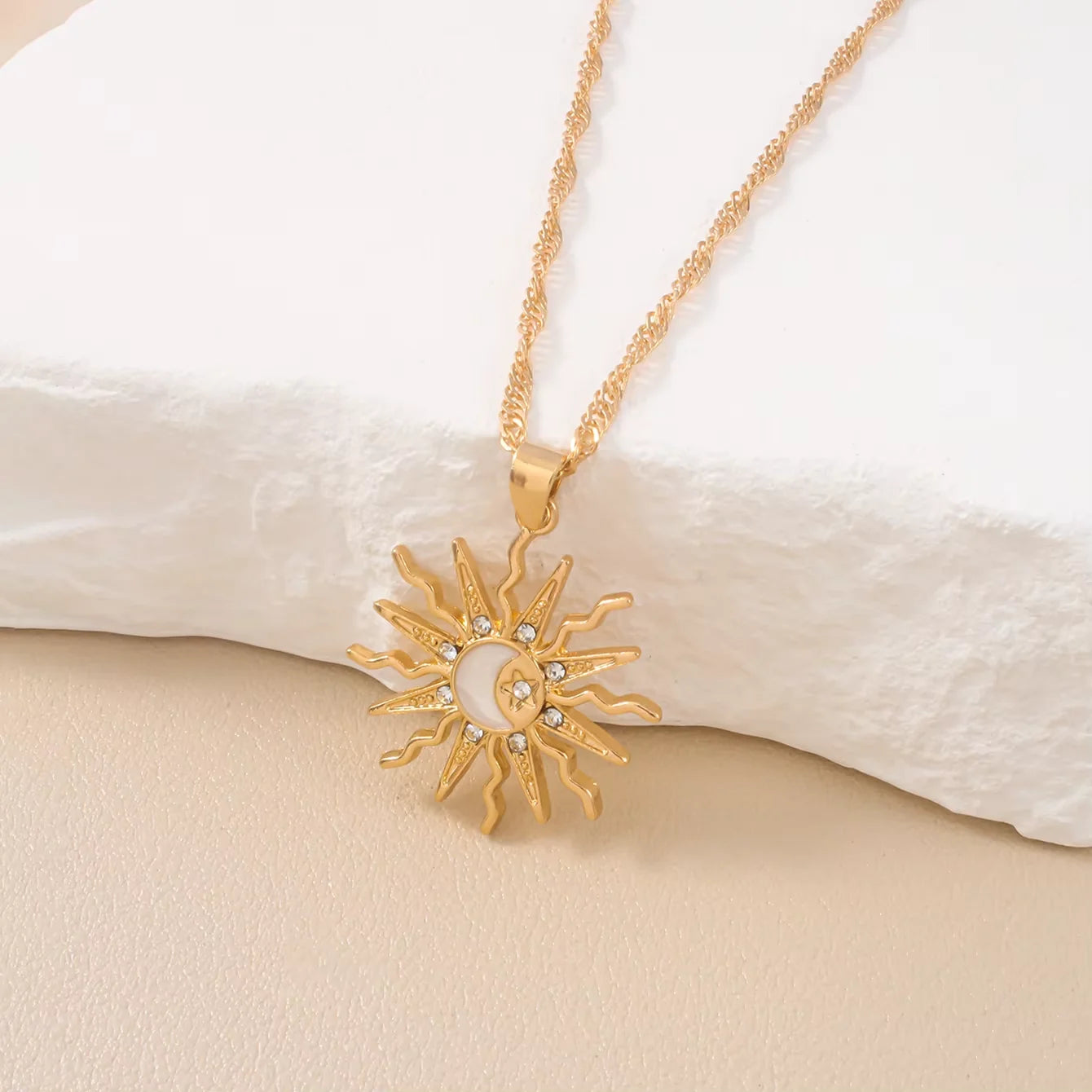 1Pcs Shining Rhinestone Unique Design Sun Star Moon Three In One Pendant Necklace Retro Women's Daily Versatile Party Jewelry