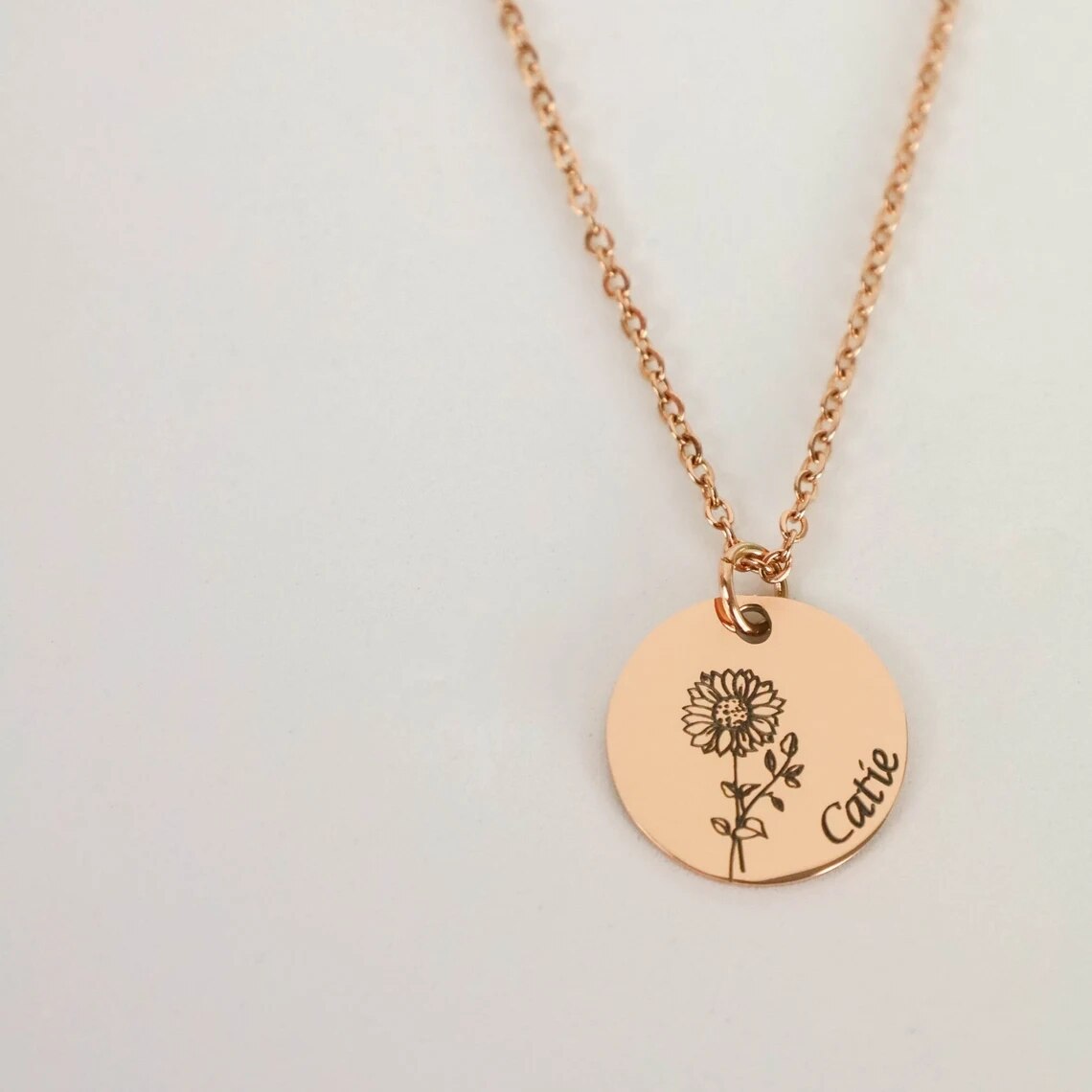 Personalized Sunflower Necklace Girlfriend Jewelry Gift Dainty Disc Engraved Birth Flower Pendant Necklaces - Charlie Dolly