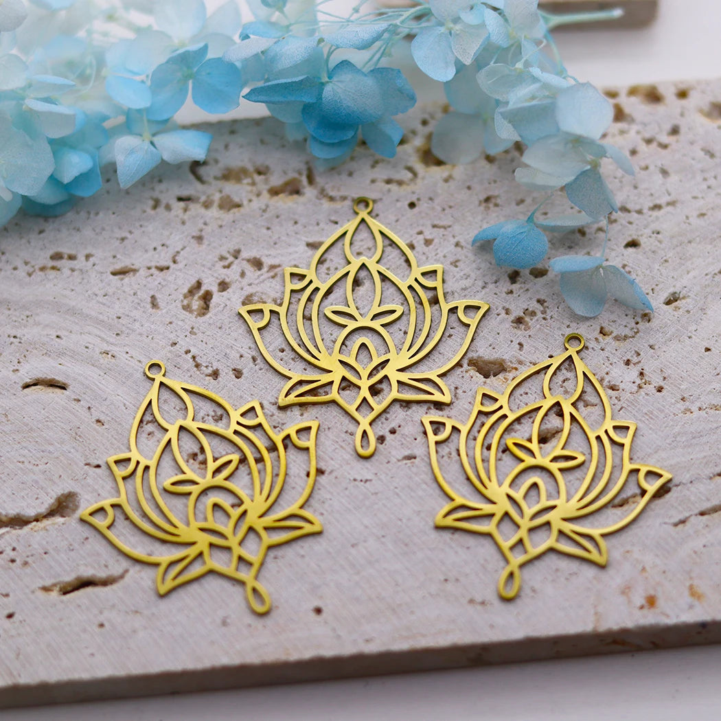 3PCS DIY Amulet Lotus Flower Yogo Buddha Stainless Steel Pendant Charm For Jewelry Making Necklace Religion Crescent diy Supplie