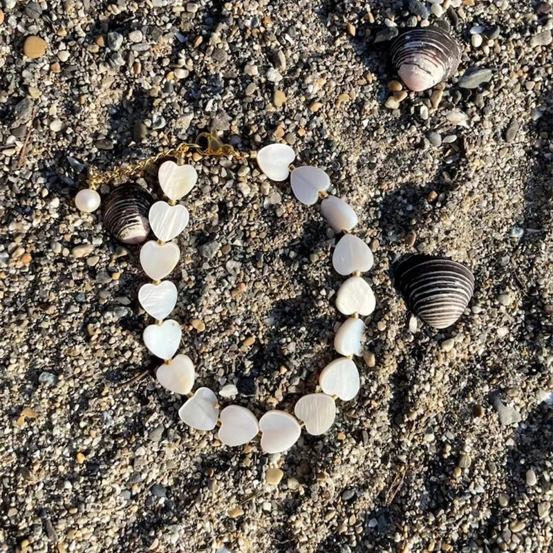 Boho Summer Natural Shell Heart Bracelet for Women Mother of Pearl Jewelry Eco-Friendly Beach Gift for Go to Beach