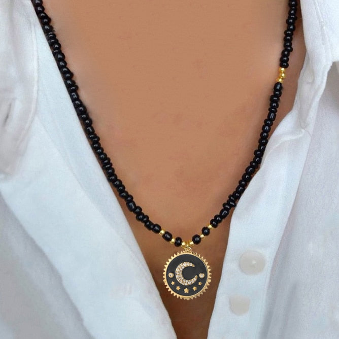 Fashion Classic White Rice Beads White Shell Stone Short Necklace Retro Charm Moon Eyes Pendant Jewelry Christmas Halloween Gift - Charlie Dolly