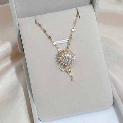Fashion Exquisite Rotatable Sunflower Pendant Necklace Personality Shiny Zircon Rotating Anxiety Titanium Steel Necklace Jewelry