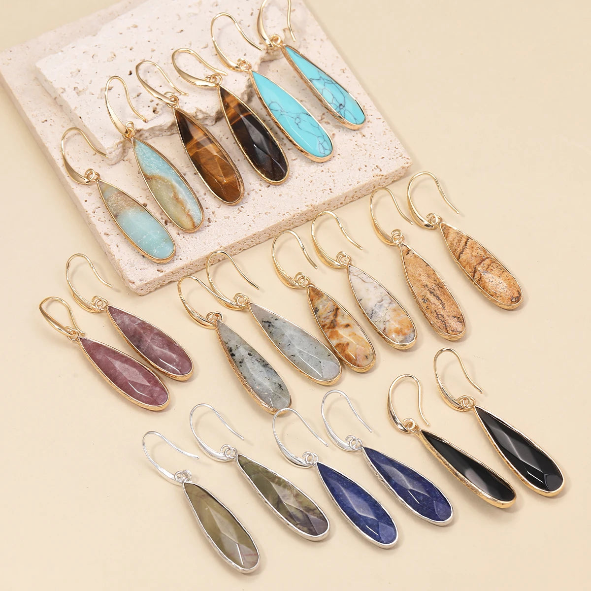 Fashionable Women's Earrings Natural Stone Teardrop Pink Crystal Clear Quartz Healing Energy Stone Simple  Fashionable Jewelry