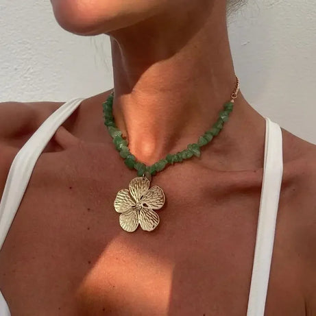 Boho Irregular Natural Stone Necklace For Women Exquisite Metal Flower Clavicle Chain Beach Party Jewelry Accessories Gift - Charlie Dolly