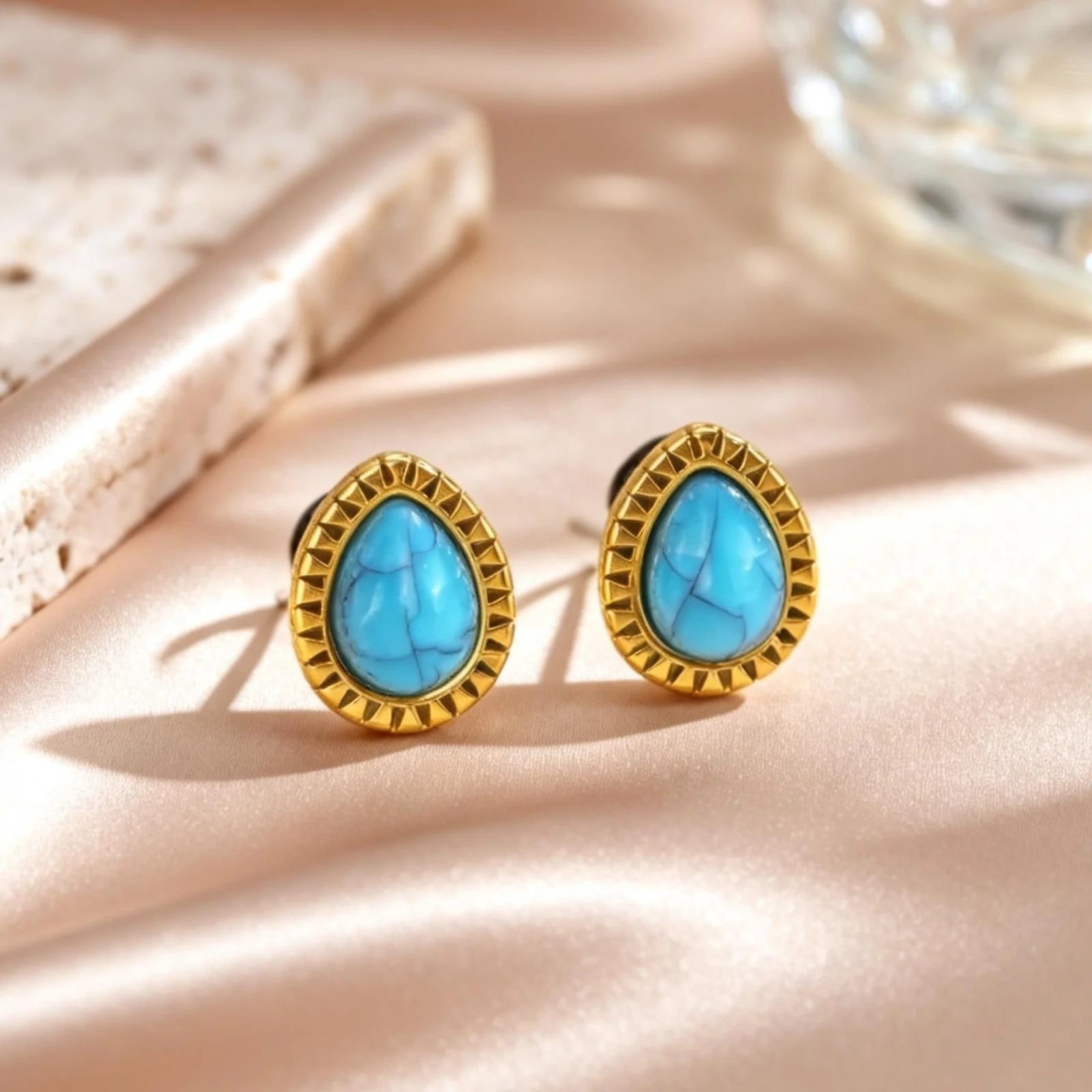 Vintage Water Drop Shaped Blue Natural Stone Stud Earrings Natural Turquoise Stainless Steel Earrings for Women Boho Jewelry