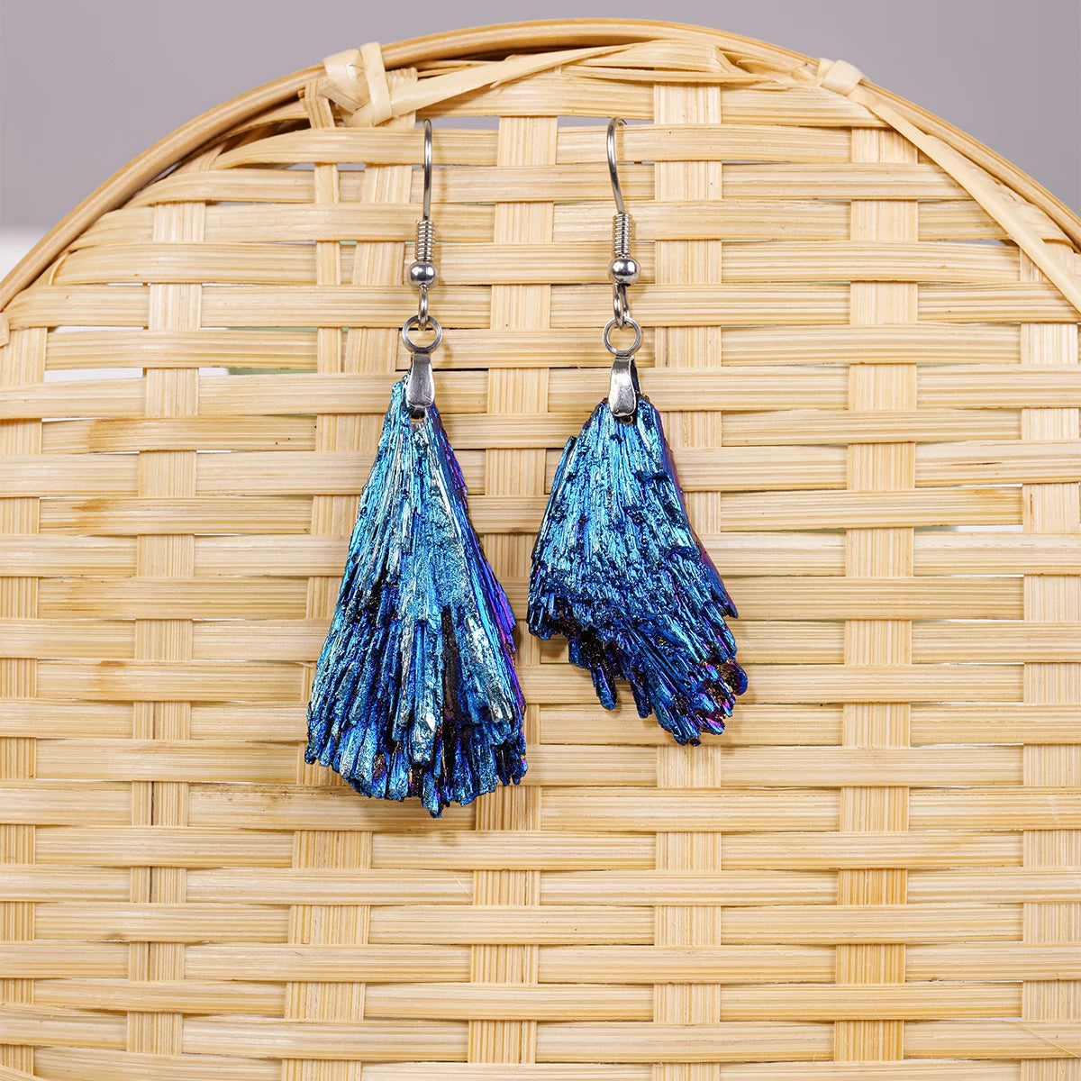 Natural Stones Tourmaline Aura Blue Flame Healing Crystal Stone Dangle Drop Earrings for Women Eardrop Chakra Balancing Jewelry