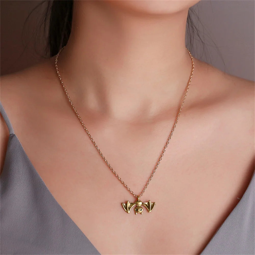 Gothic Bat Necklace for Women Men Punk Hip Hop Rock Vintage Metal Pendant Necklace Party Halloween Jewelry Gifts Cool Thing 2023 - Charlie Dolly