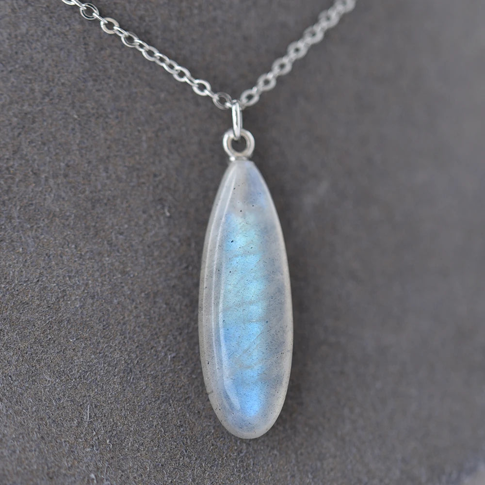 ITSMOS Teardrop Labradorite Long Raw Crystal Pendant Protection Stone Necklace Moon Goddess Jewelry Gift for Spiritual Women