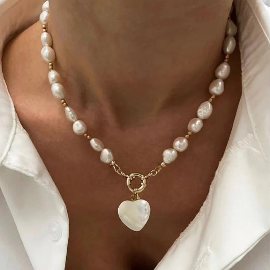 Irregular Pearl Multilayer Heart Pendant Boho Choker