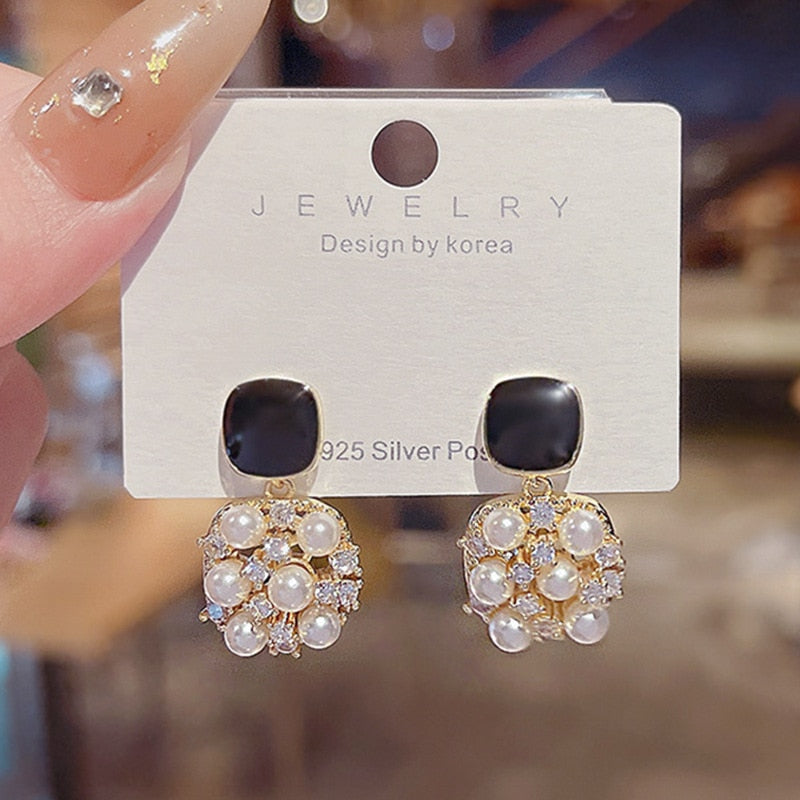 Korean  Simple Temperament Circle Pearl Earrings Fashion Small Versatile Earrings Women's Jewelry - Charlie Dolly