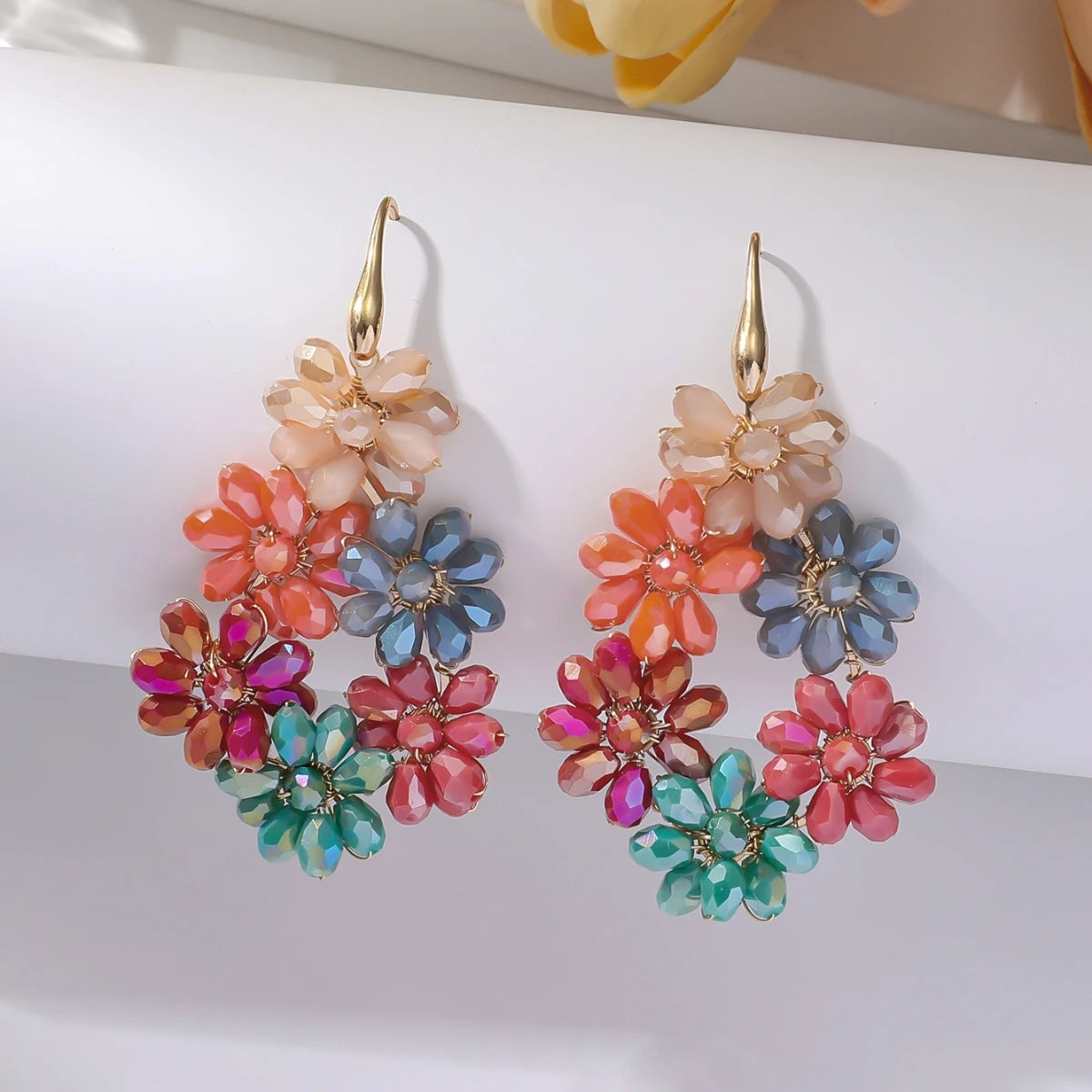 Trendy Flower Shaped Seed Beads Drop Earrings for Women Girls Boho Floral Crystal Beaded Dangle Earrings Handmade Jewelry Gifts