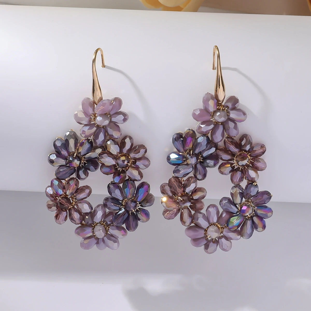 Trendy Flower Shaped Seed Beads Drop Earrings for Women Girls Boho Floral Crystal Beaded Dangle Earrings Handmade Jewelry Gifts