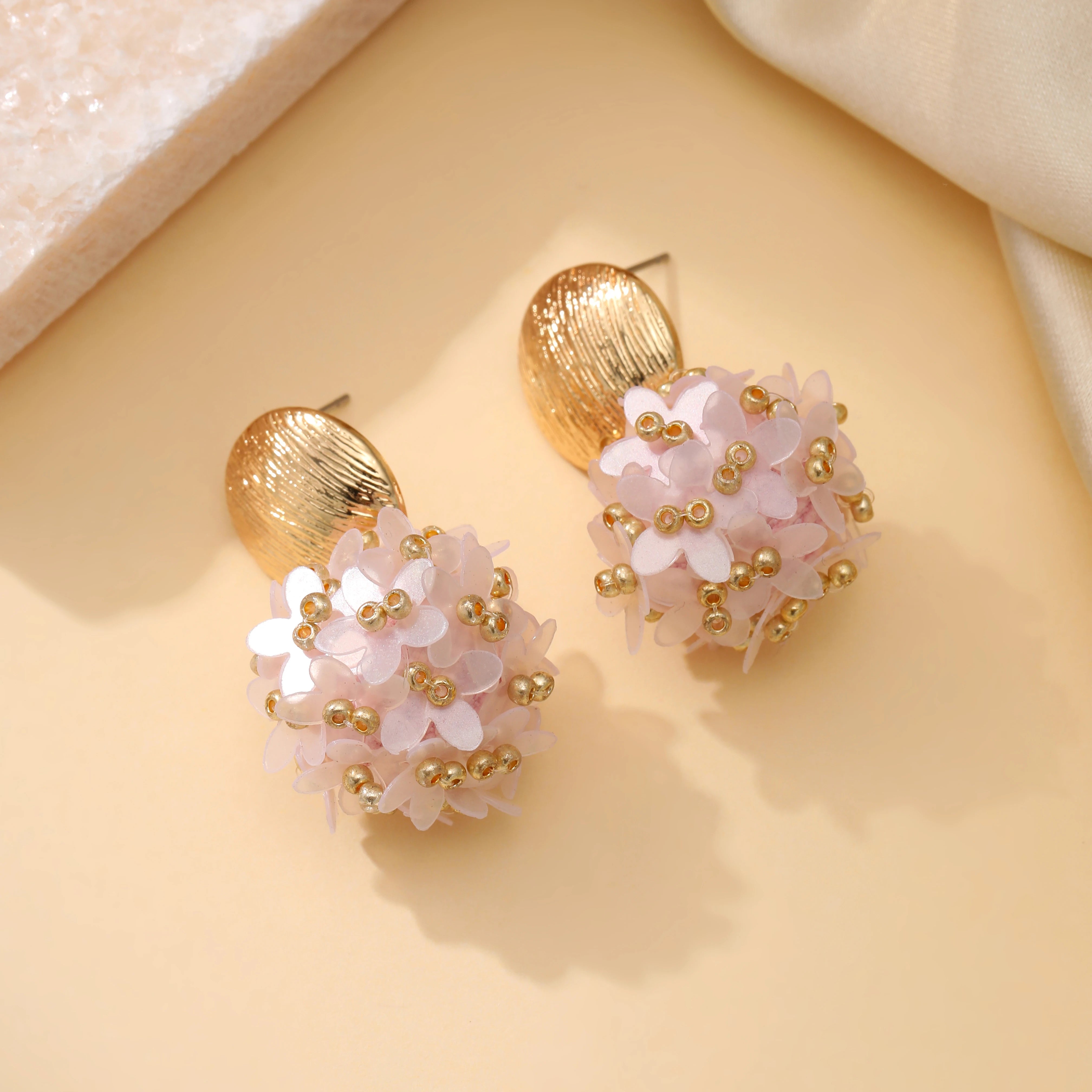 INKDEW Flower Petal Beads Big Round Drop Earrings For Women Long Earrings Handmade Fashion Jewelry Gift boho EA153