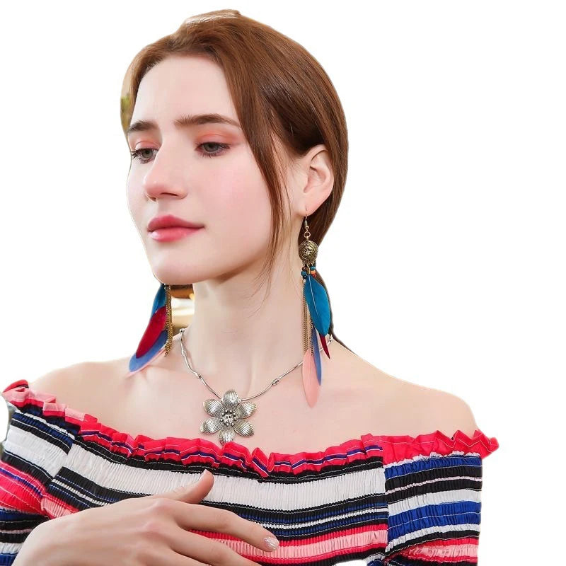 Trendy Bohemian Long Feather Drop Dangle Earrings For Women Crystal Flower Beads Handmade Wedding Vacation Boho Earrings Jewelry