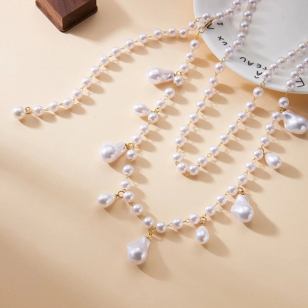 Baroque Irregular Imitation Pearl Beads Necklace For Women Men Minimalist Multilayer Pearl Chain Choker Versatile Body Jewelry