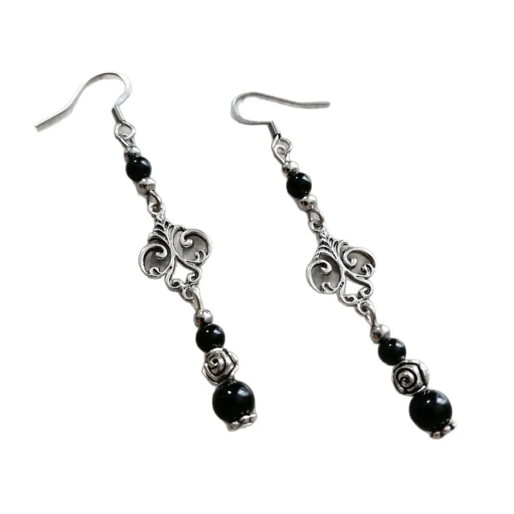 Gothic Victorian Black Agate Natural Stone Beaded Hollowed-out Auspicious Cloud Pendant for Women Halloween Charm Witch Jewelry