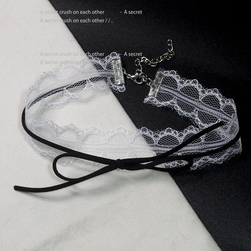 Women's Gothic Lace Choker Necklace Retro White Velvet Clavicle Chain Punk Collar Choker Steampunk Party Halloween Jewelry Gift - Charlie Dolly
