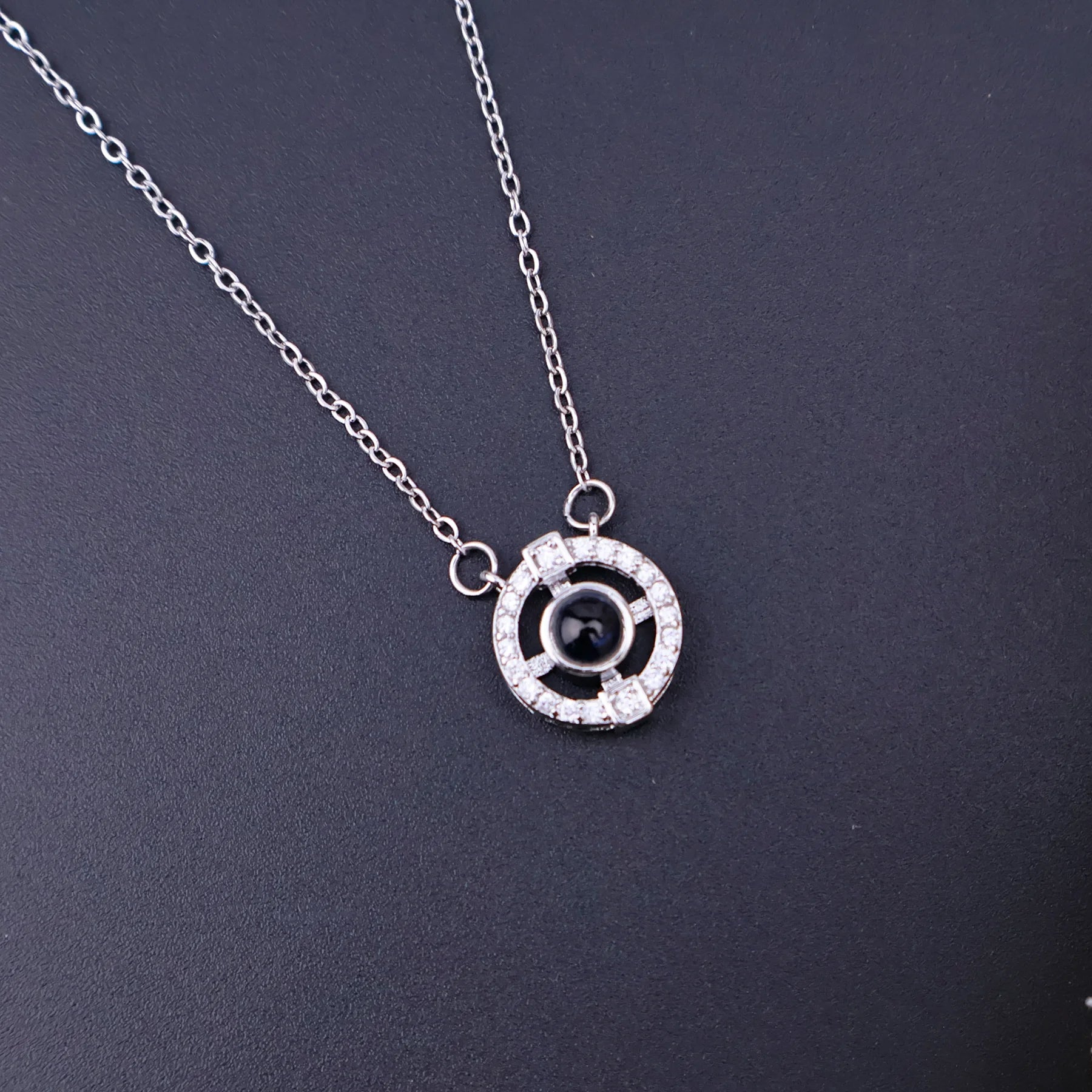 Projection Necklace 100 Languages I Love You Pendant Necklaces For Lover Girlfriend 2026 Creative Couple Romantic Jewelry Gifts