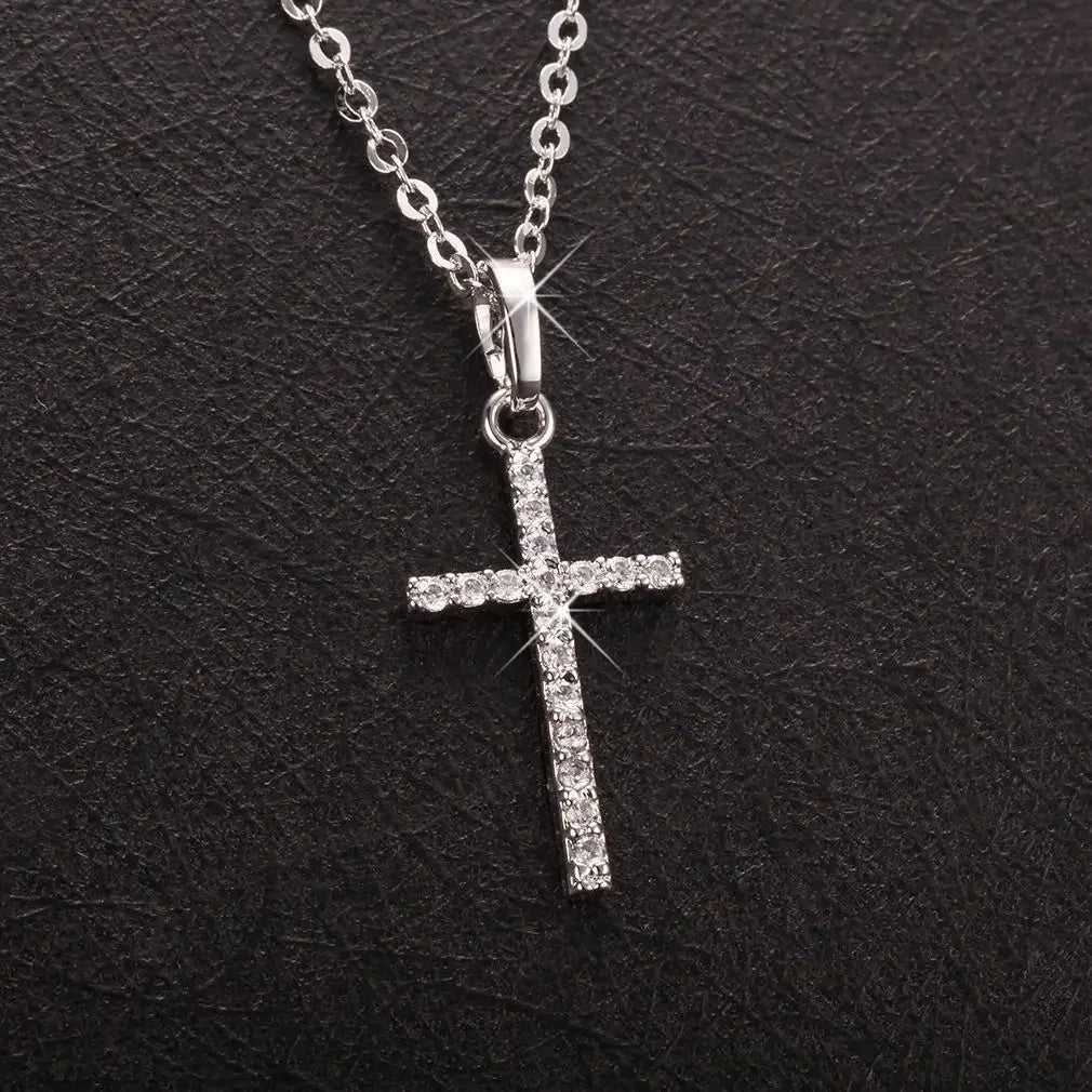 New Creativity Angel Wings Unique Design Pendant Necklace Classic Accessories All-match Personality Clavicle Chain Charm Jewerly