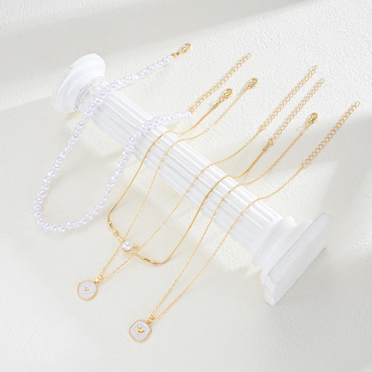Fashion Boho Pearl Multilayer Necklace Set for Women Gold Plated Starfish Shell Pendant Choker Beach Party Vacation Jewelry 2026